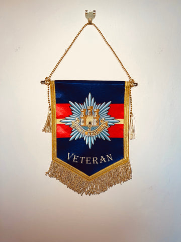 Royal Anglian Regiment Veteran Pendant ( R.ANG-V/P ) Gold Fringe