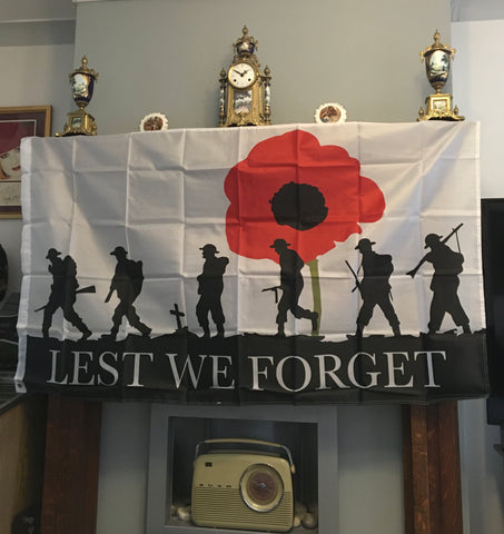 6 Soldier Lest We Forget 5 x 3 Flag ( LWF )