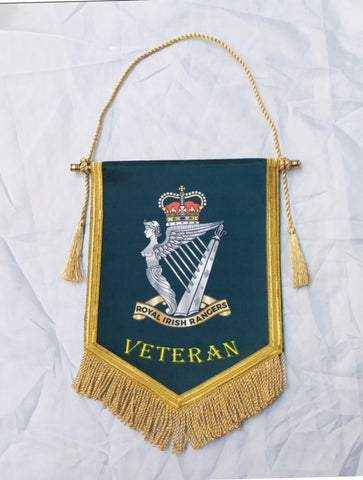 Royal Irish Rangers Veteran Colours Pendant ( RIR-V/P )