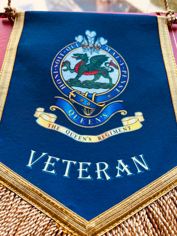 Queens Regiment Veteran Pendant ( QR-V/P ) Gold Fringe